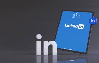 How to effectively leverage LinkedIn for career transitions